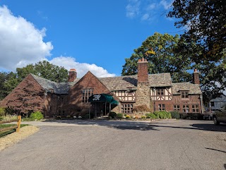 Tudor House at Mason's Cove