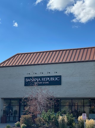 Banana Republic Factory Store