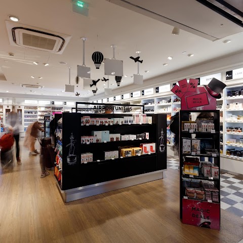 DUTY FREE CDG Terminal 3 - Alcool, Tabac, Gastronomie, Beauté et Mode (BuY PARIS DUTY FREE)