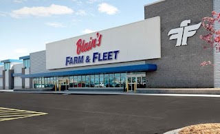 Blain's Farm & Fleet - Clinton, Iowa