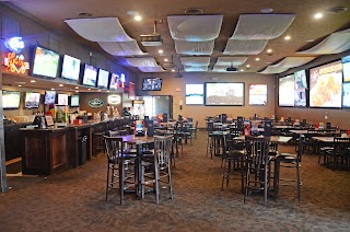 DJ's Dugout Sports Bar