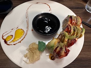 Shiki Sushi Bar & Japanese Grill