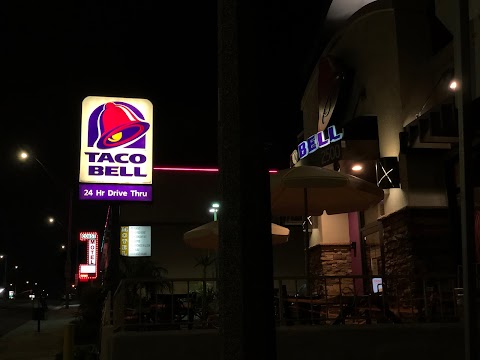 Photo of Taco Bell - 2500 East Pacific Coast Highway, Long Beach, CA 90804, USA