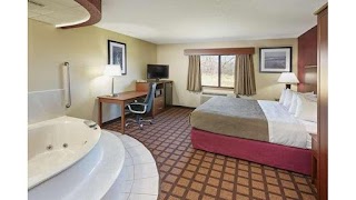 AmericInn by Wyndham Burlington