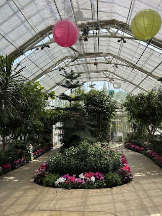 Wilder Park Conservatory