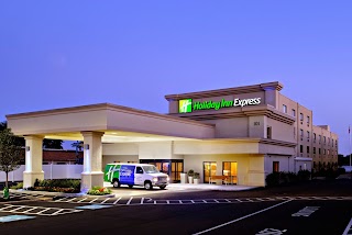 Holiday Inn Express Philadelphia Airport, an IHG Hotel