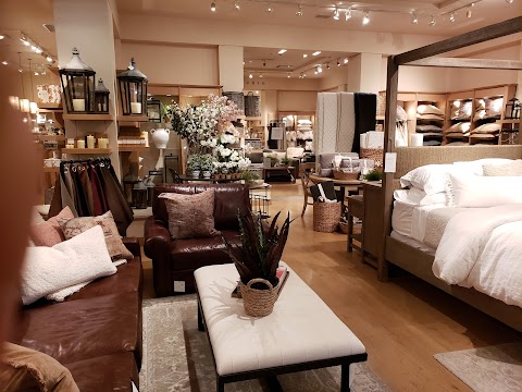 Photo of Pottery Barn - Fair Oaks Mall, Fairfax, VA 22033, USA