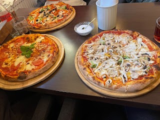 Pizzeria Milano - Holzofen Pizza | Restaurant und Lieferservice Mainz