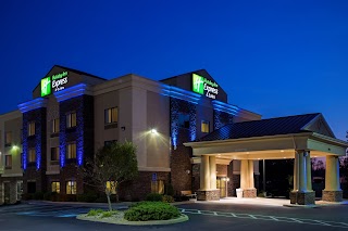 Holiday Inn Express & Suites Lewisburg, an IHG Hotel