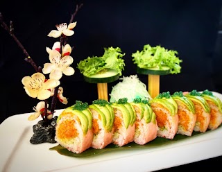 Sakana Sushi & Asian Bistro
