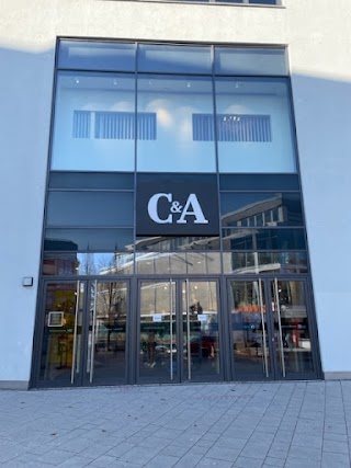 C&A