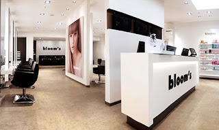 bloom's Friseur Worms Kaiser-Passage