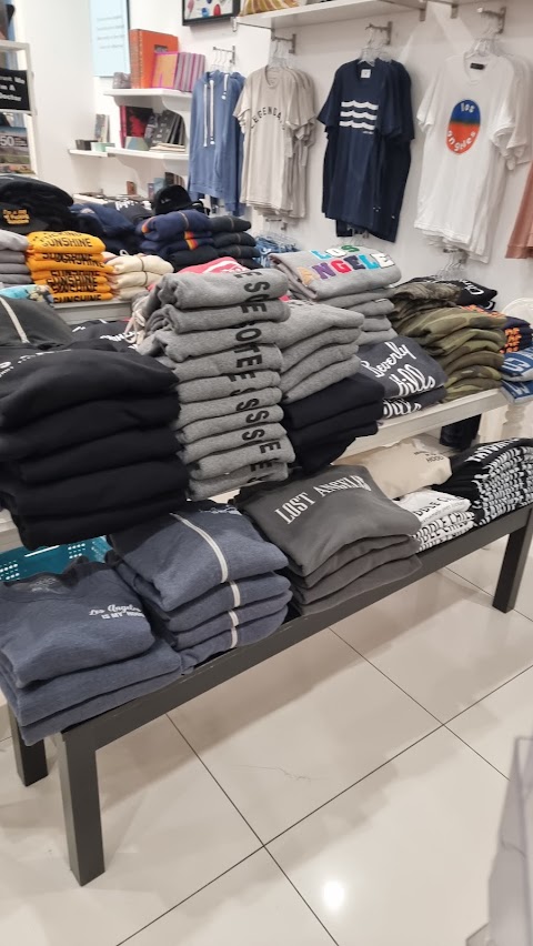 Photo of Kitson - 420 North Beverly Drive, Beverly Hills, CA 90210, USA