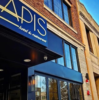 The Apis Hotel & Restaurant