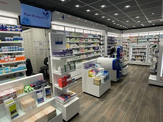 Metropolitan Pharmacy Frankfurt , Apotheke am int. Flughafen, Terminal 2