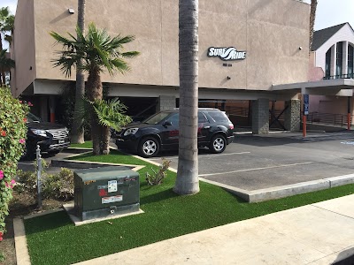 photo of Artificial Grass Liquidators Las Vegas Showroom