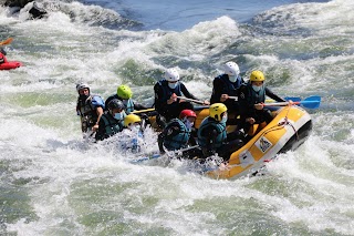 Arrepions: Profesionales del Rafting y Kayak en Galicia