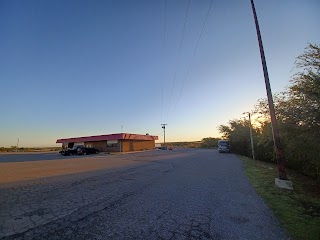 Conoco - Pendleton Truck Stop (Indian Restaurant - Preet Dhaba)