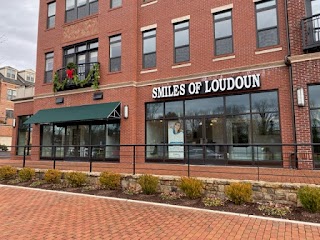 Smiles of Loudoun