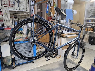 Schmeißer Georg Fahrradfachgeschäft mit WEB-Shop