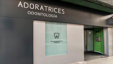 Adoratrices Odontología