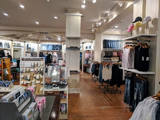 American Eagle Store