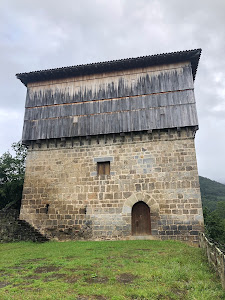 Casa-Torre Jauregia Donamaria