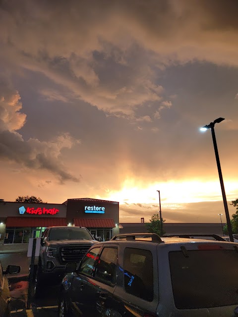 Photo of Crunch Fitness - Blaine - 12420 Aberdeen Street Northeast, Blaine, MN 55449, USA