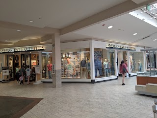 American Eagle Store