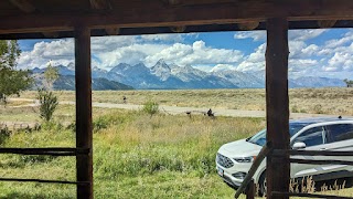 Anne Kent Cabins (Historic Cabin)