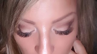 Wimpernverlängerung Beauty Eyes& Microblading& Microneedling
