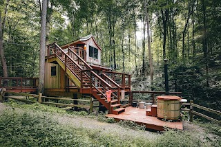 Hocking Hills Treehouse Cabins