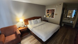 Days Inn by Wyndham Florence Cincinnati Area