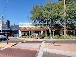 Rolling Rack Boutique-Old Town Scottsdale