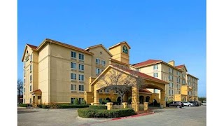 La Quinta Inn & Suites by Wyndham DFW Airport South / Irving