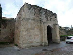 Puerta del Conde