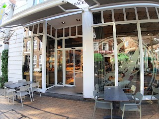 Junge Die Bäckerei. Elmshorn