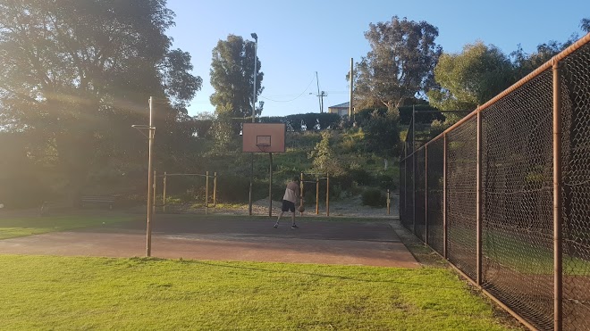 Les Lilleyman Reserve Basketball Court