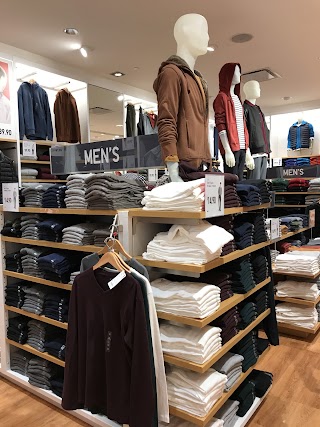 UNIQLO Natick