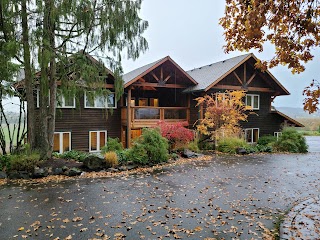 Scholls Valley Lodge