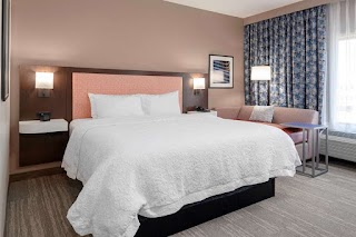 Hampton Inn & Suites Overland Park South