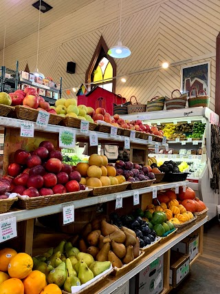 Corners of the Mouth, Health Food Store