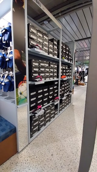 adidas Outlet Store Radolfzell