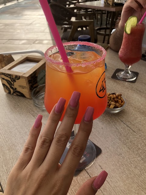 Nailsbyissey