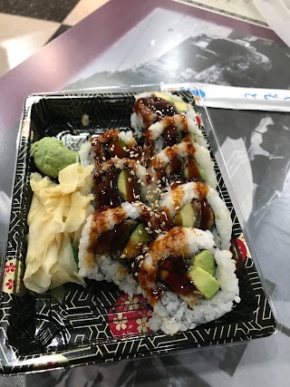 Tokyo Sushi