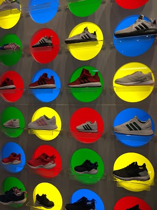 Adidas Store Marbella