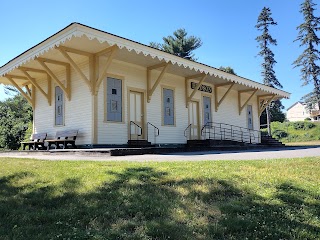 Benson's Wild Animal Farm Museum & Park Store