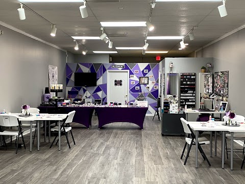 Polished Nail Salon & Nail Academy