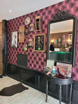 Le Manoir Tattoo Shop