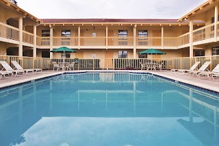 La Quinta Inn by Wyndham Savannah Midtown